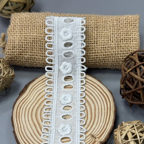 мереживо прошва гуртом