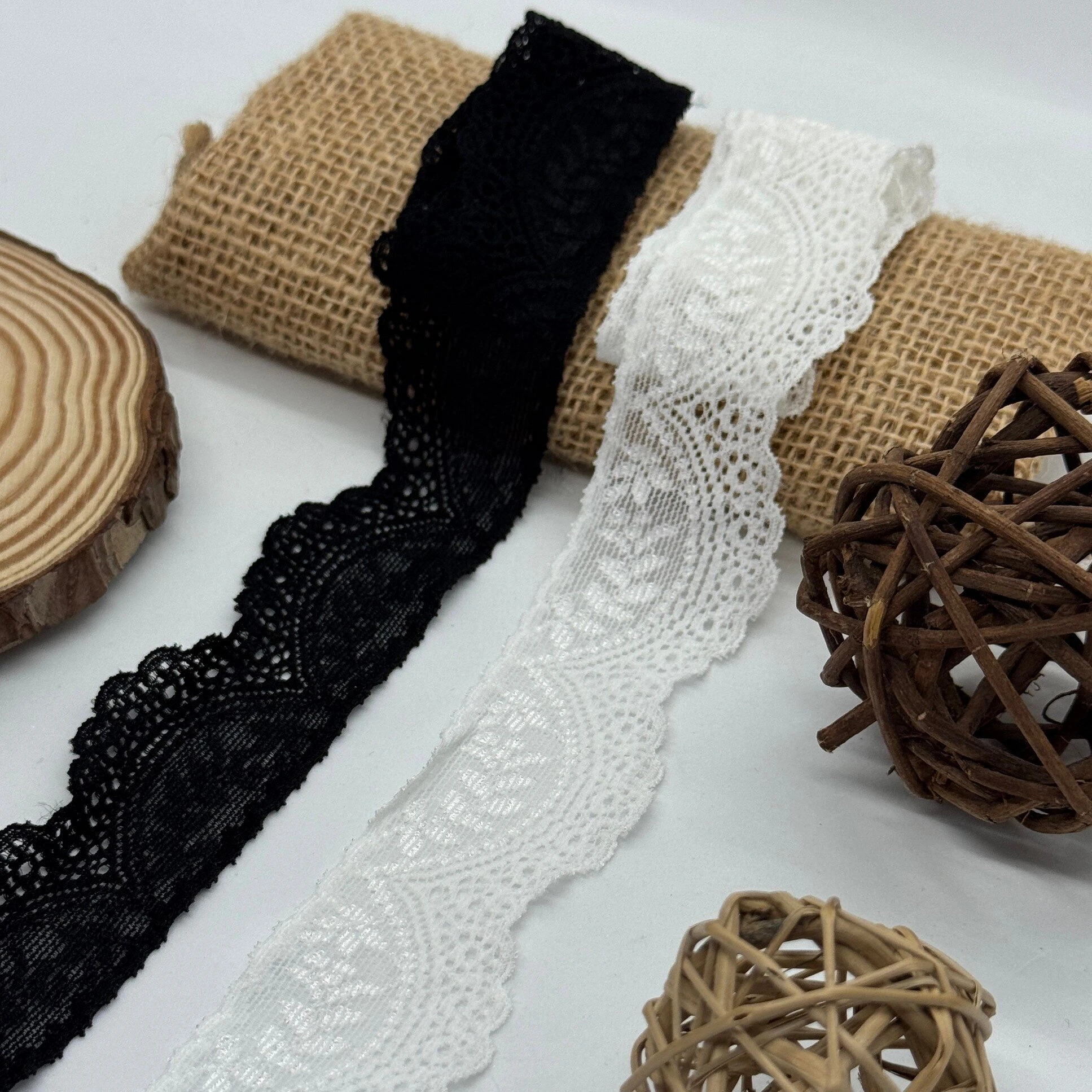 Мереживо стрейч — опт: фестони, ширини та відтінки в наявності