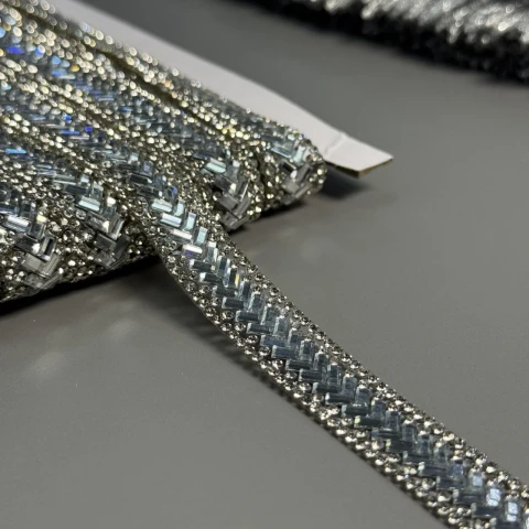 Тасьма декоративна