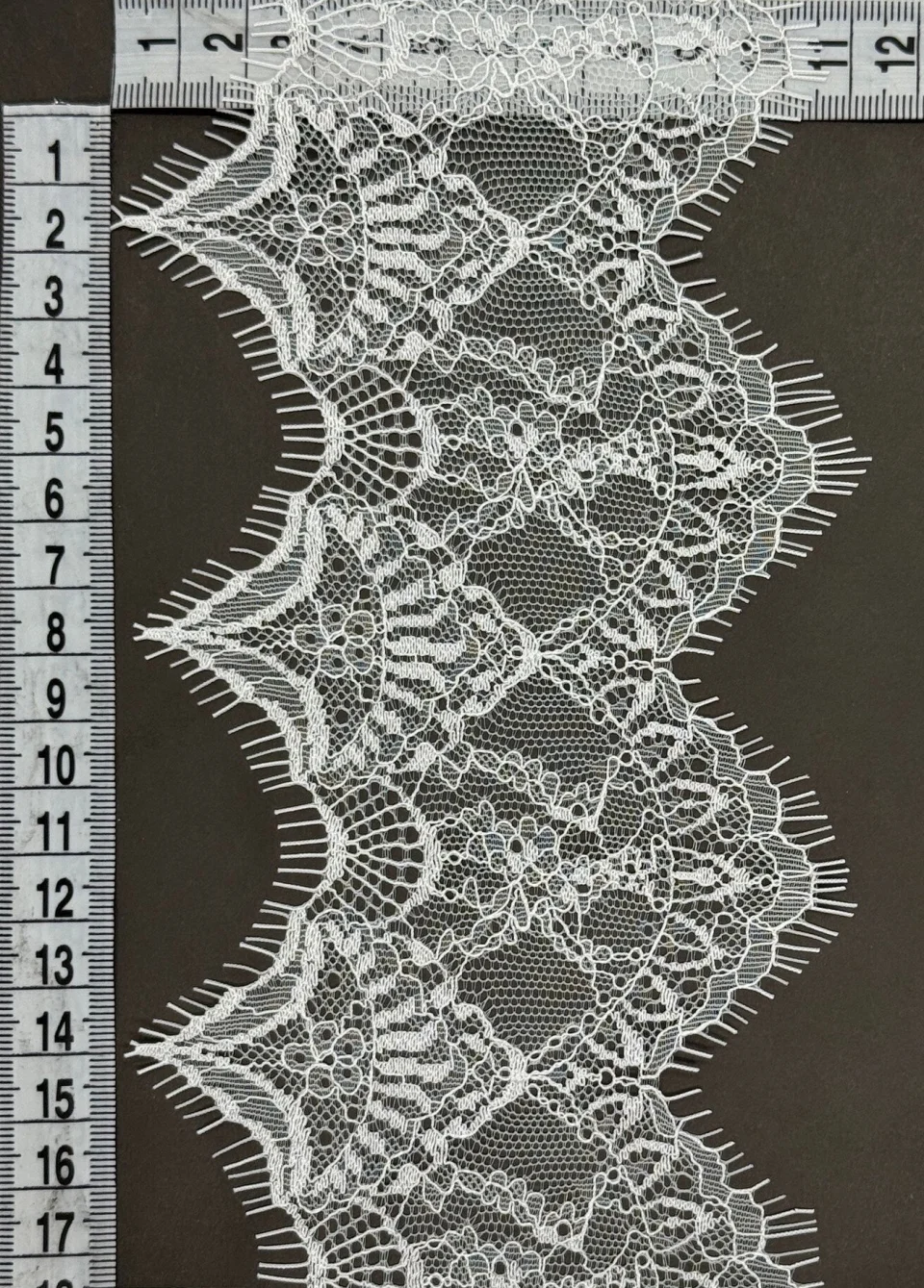 Мереживо французьке J73087 11 см. (10*3 м.), теплий білий