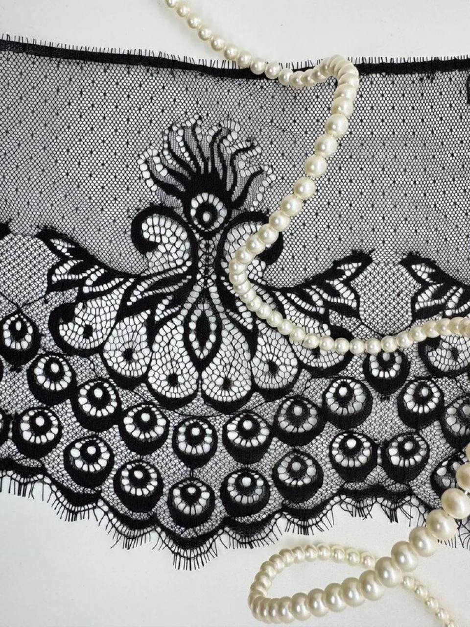 Мереживо французьке J73093 27 см. (10*3 м.), чорний