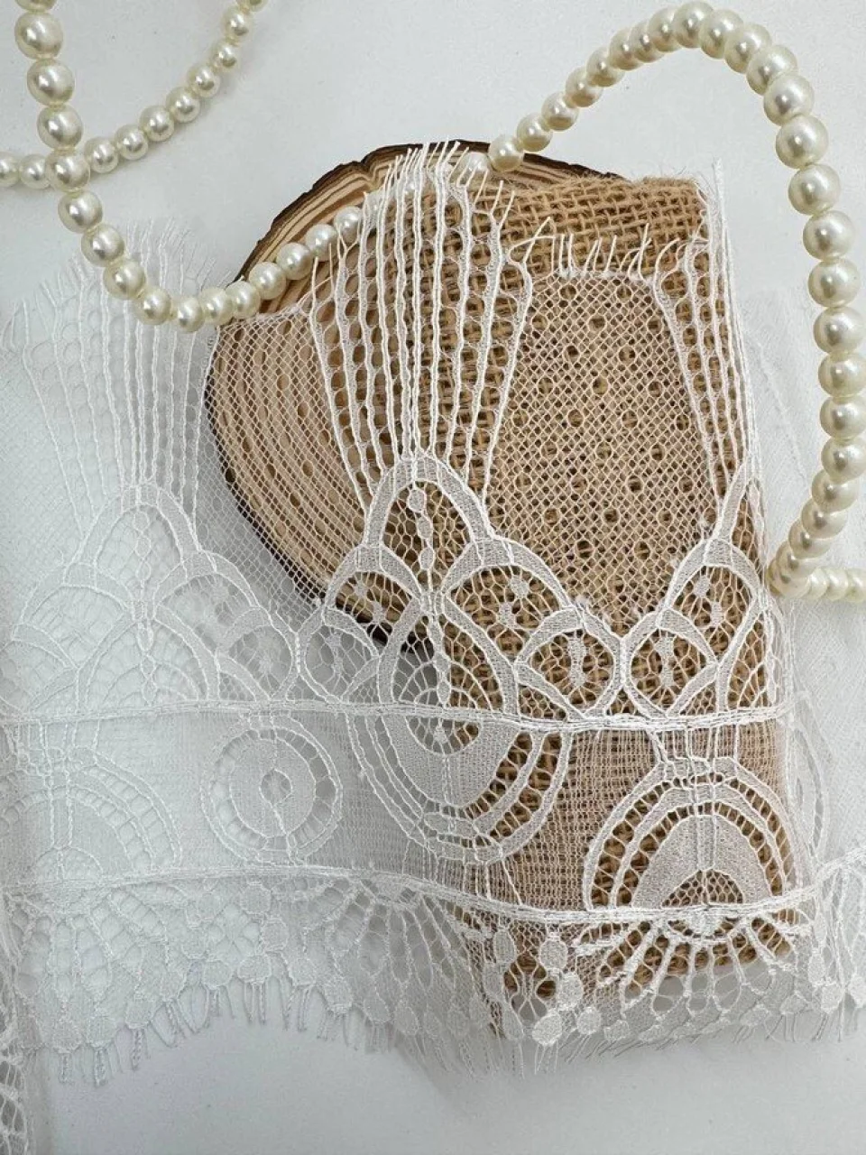 Мереживо французьке J73099 19 см. (10*3 м.), теплий білий
