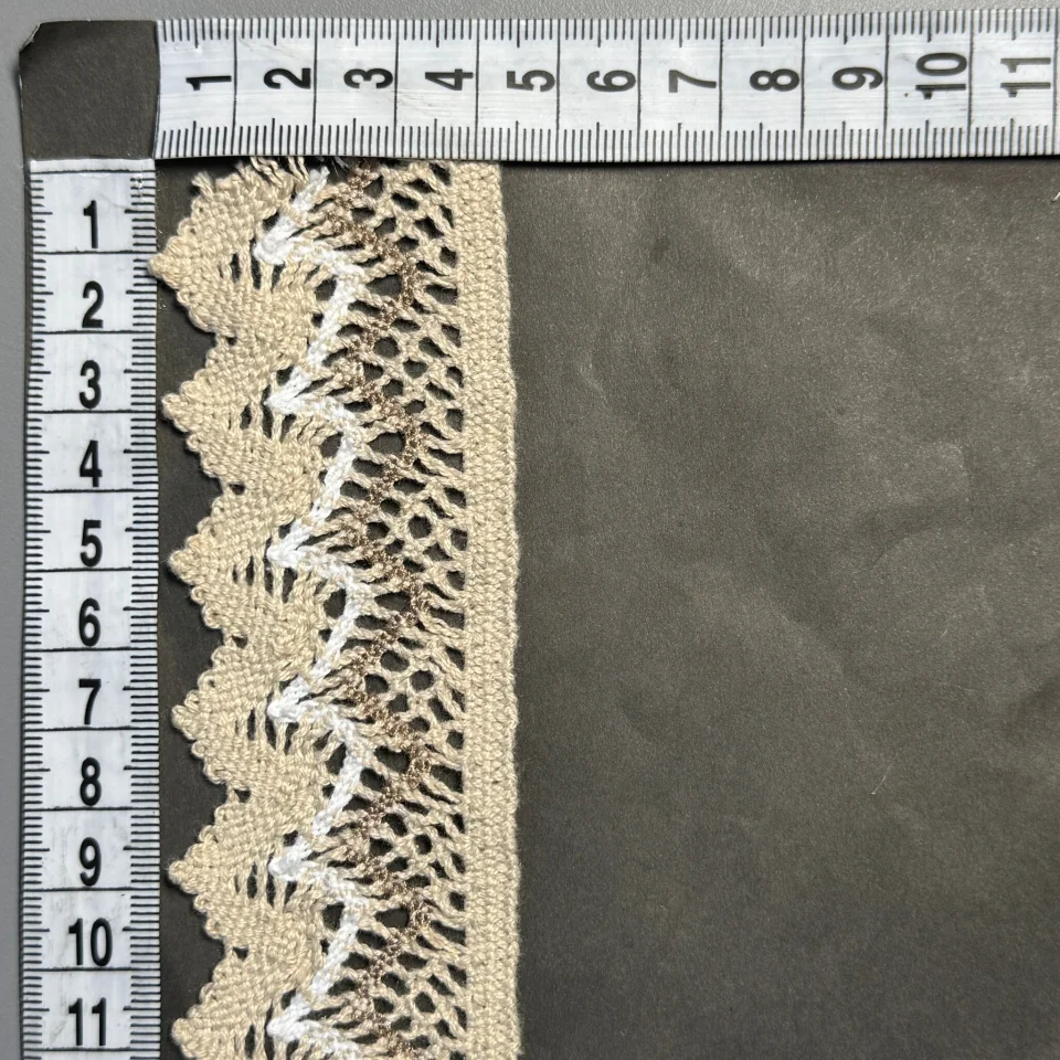 Мереживо макраме 8195 4,5 см.(100 ярдів/91,4 м.), бежевий+білий