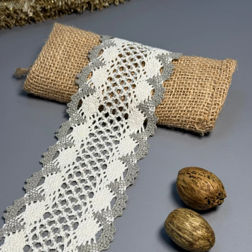 Мереживо макраме 16-1 7.5 см (100 ярдів/91,4 м.), сірий+бежевий