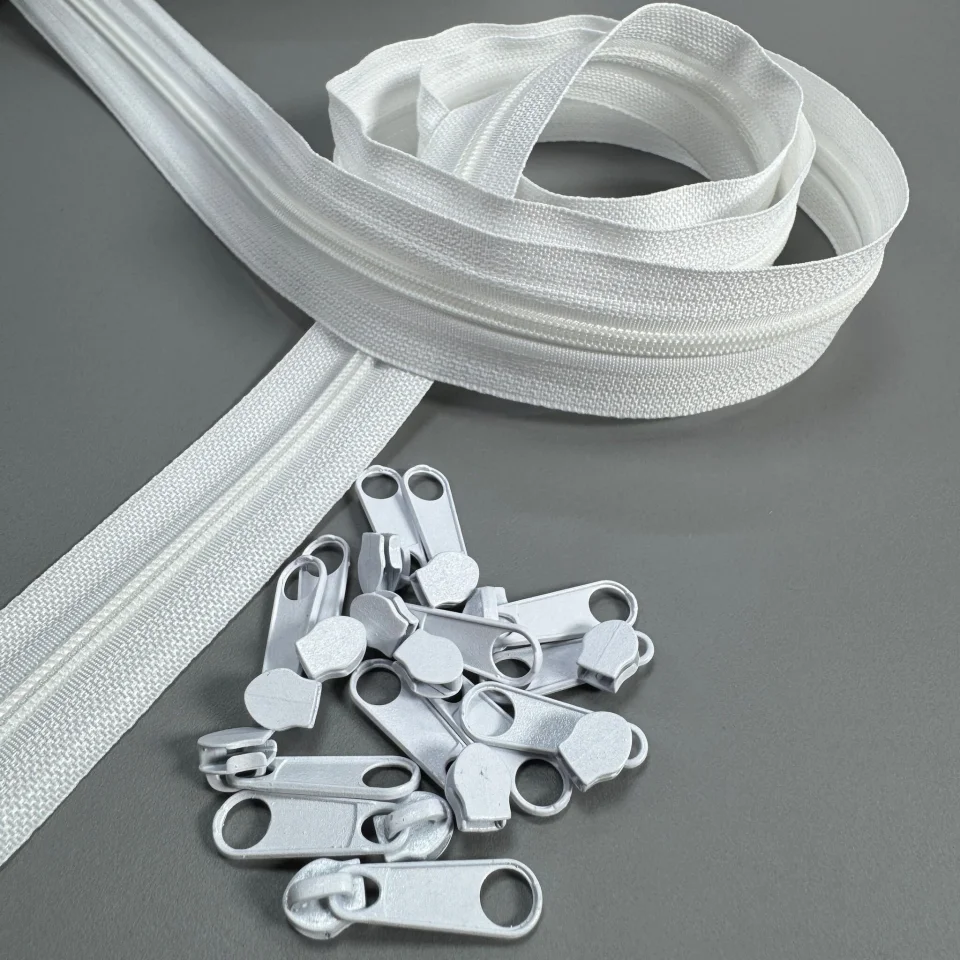 Блискавка в рулоні Т3 (200 ярдів/182 м.), білий