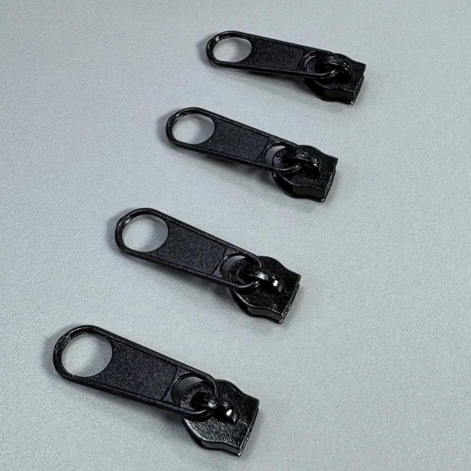 Бігунок для блискавки Т5 1000 шт., чорний