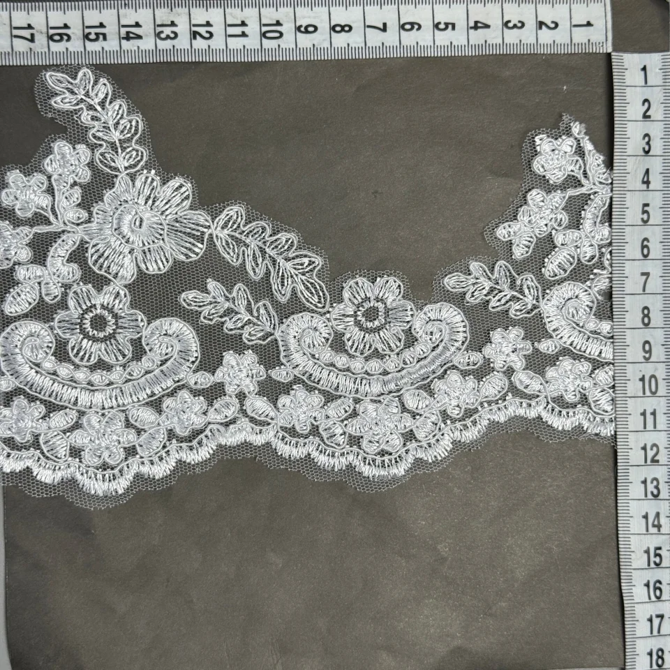 Мережево з кордовую ниткою Т600009 12 см.(16 ярдів/14.6 м.), білий