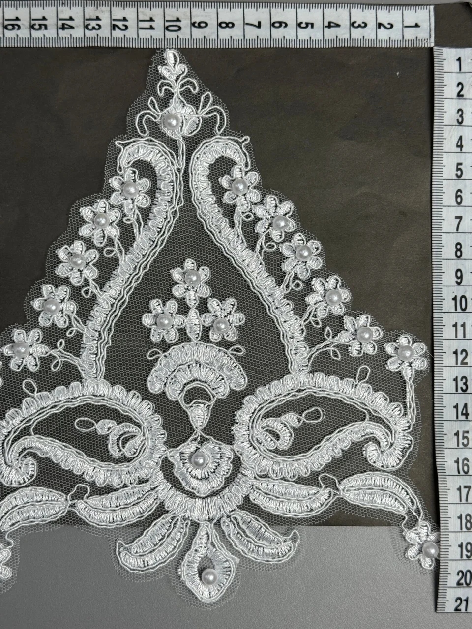 Мережево з кордовую ниткою Т600014А+перли 22 см.(16 ярдів/14.6 м.), білий