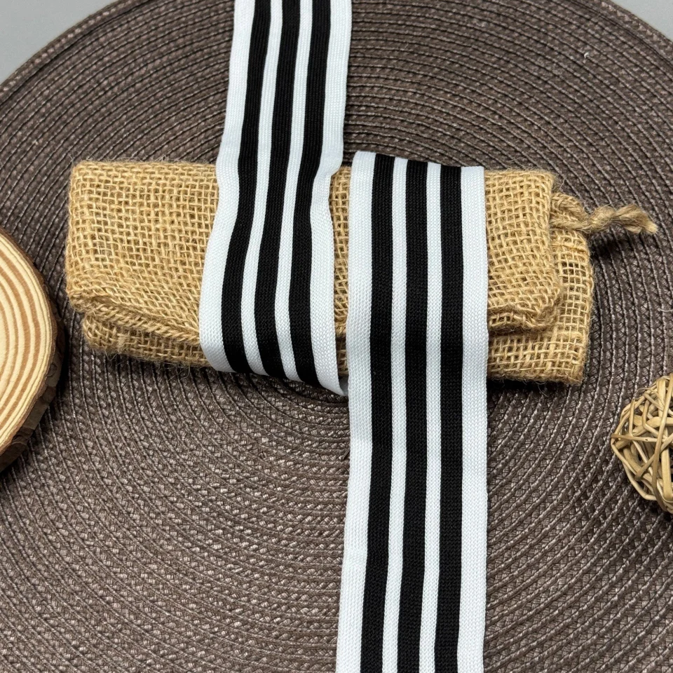 Лампас трикотажний D#8 4 см (50 м), білий+чорний 7