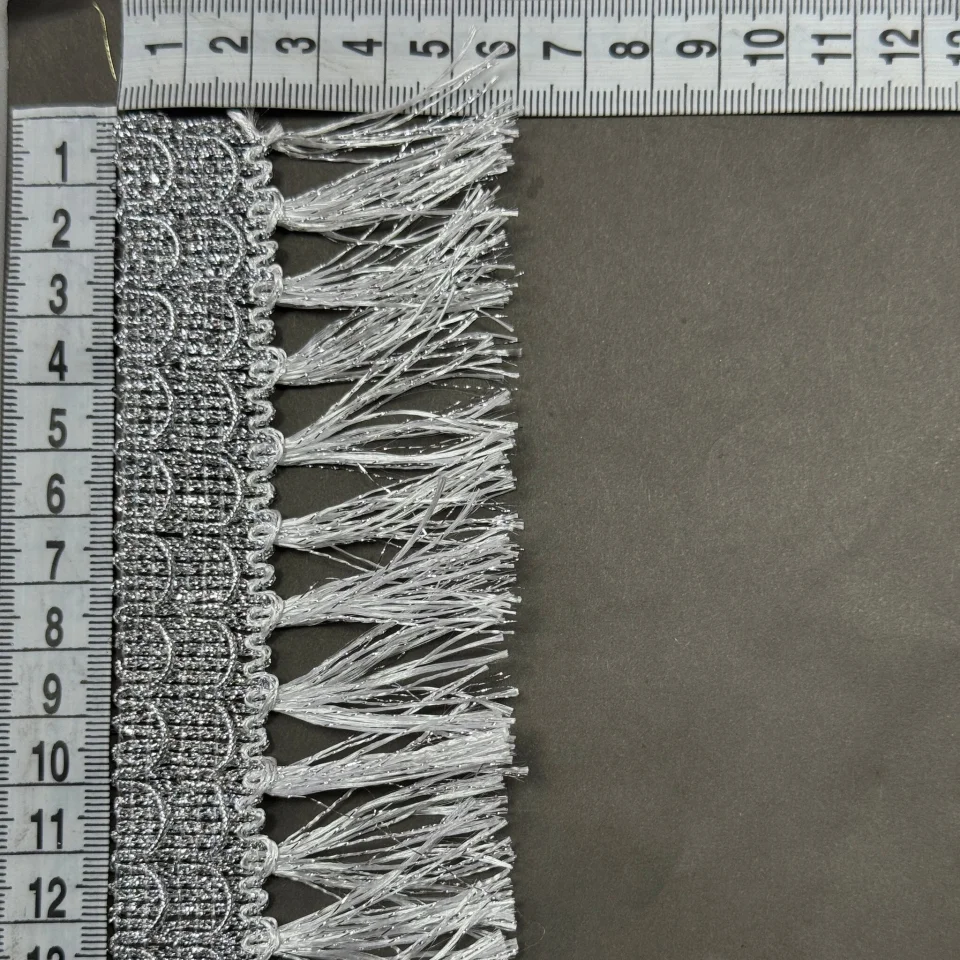 Тасьма люрекс 10441 (20 ярдів/18,28 м.), срібло