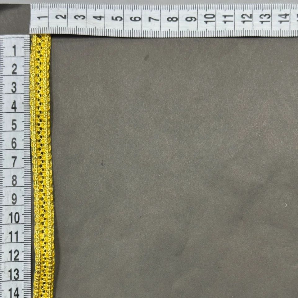 Тасьма люрекс 13-6635 (20 ярдів/18,28 м.), золото