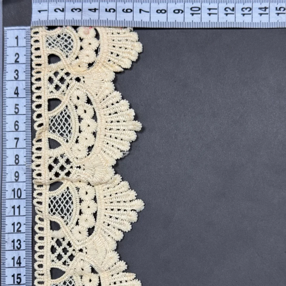 Мереживо поліестер 9049 6 см.(15 ярдів/13.5 м.), молочний