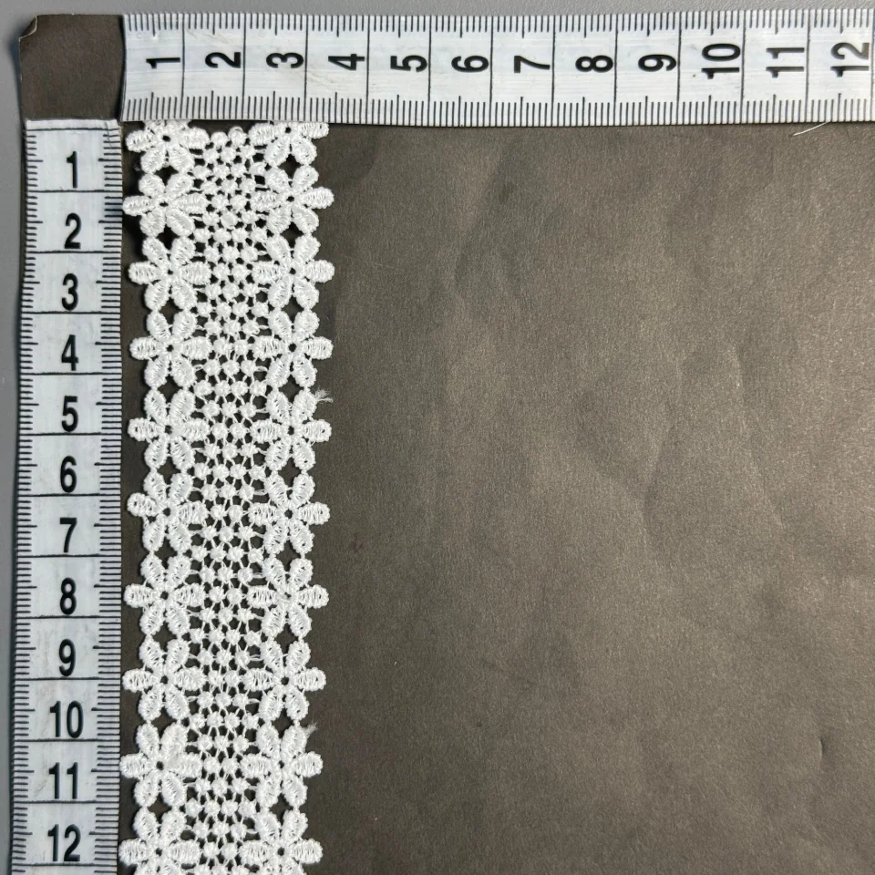 Мереживо поліестер ВВ103518а 3 см.(30 ярдів/27.3 м.), теплий білий