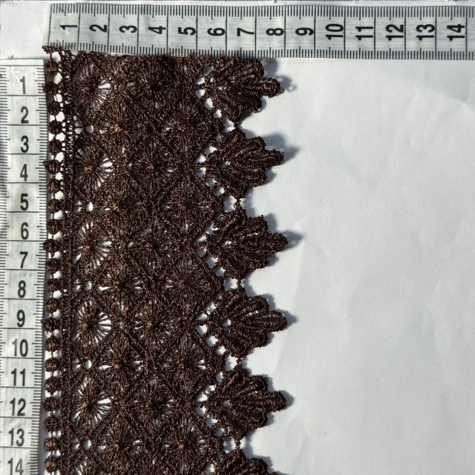 Мереживо поліестер 184 9 см. 9 см.(19-19.5 метрів), коричневий (19.5 метрів)