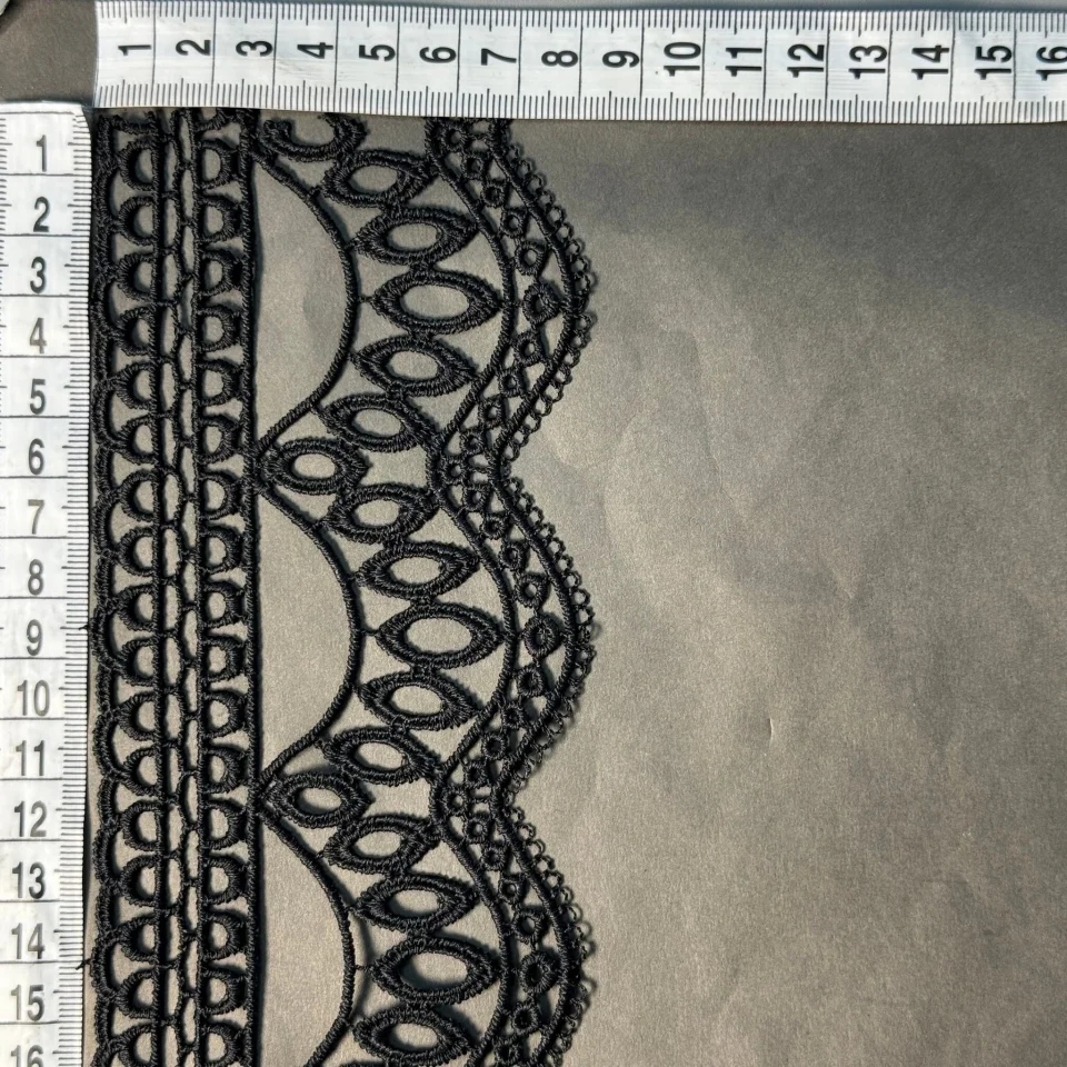 Мереживо поліестер 183 8 см.(18.5 метрів), чорний