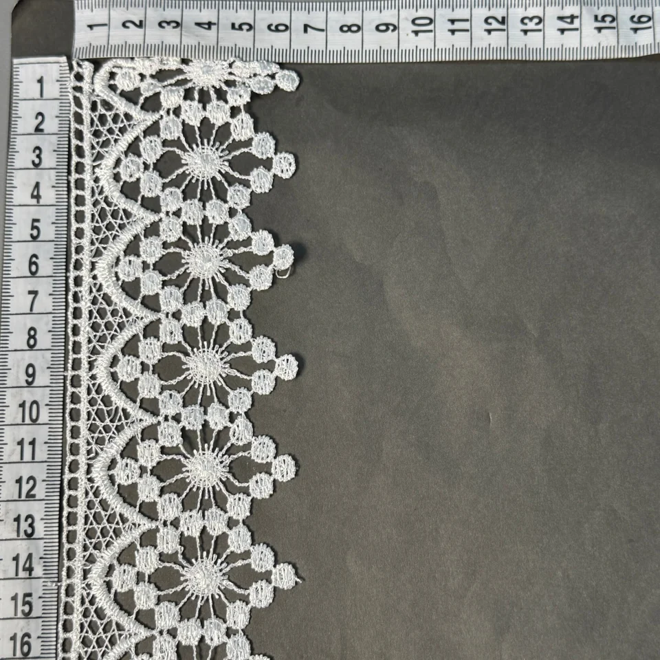 Мереживо поліестер 161 6,5 см.(19.5 метрів), молочний