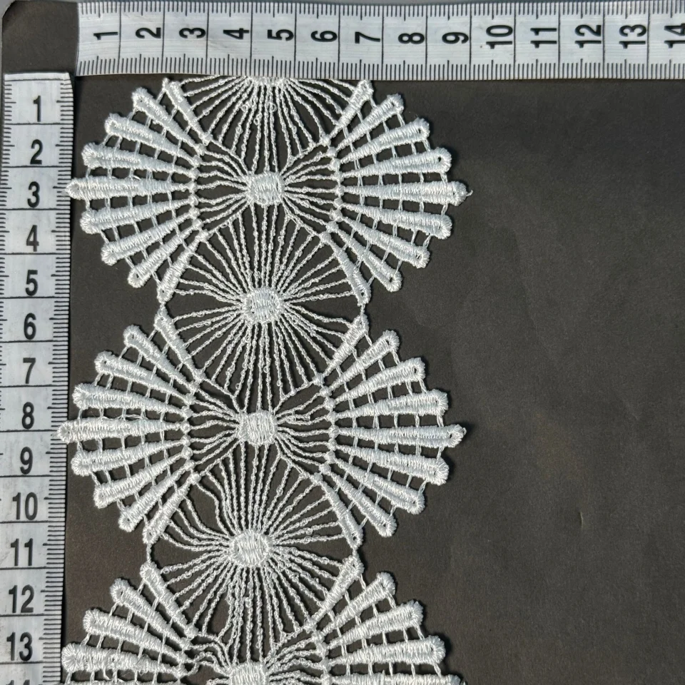 Мереживо поліестер 1919 см. 9 см.(20 метрів), білий