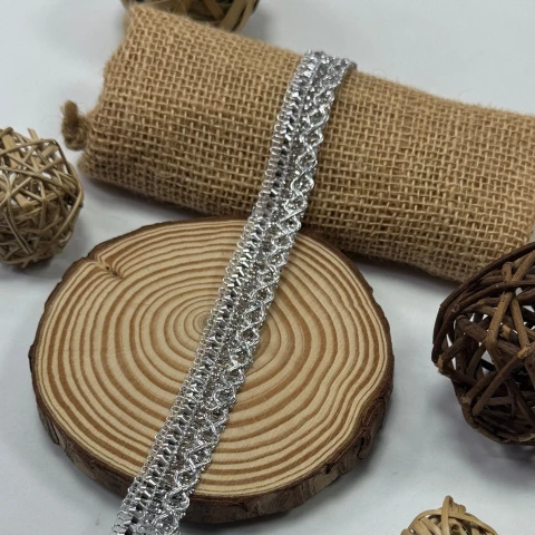 Тасьма люрекс 13-13434 (20 ярдів/18,28 м.), срібло