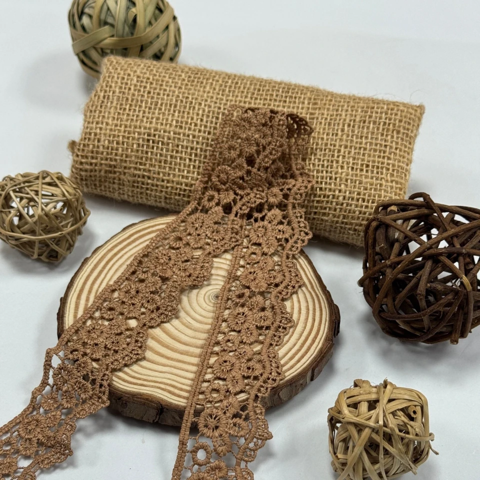 Мереживо поліестер 9029 4 см.(15 ярдів/13.5 м.), коричневий