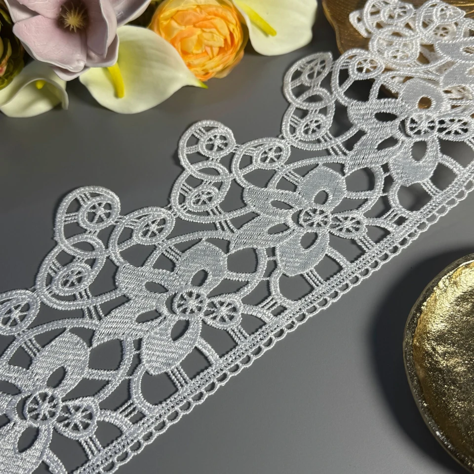 Мереживо поліестер ВВ301762-15 15 см.(15 ярдів/13.5 м.), теплий білий