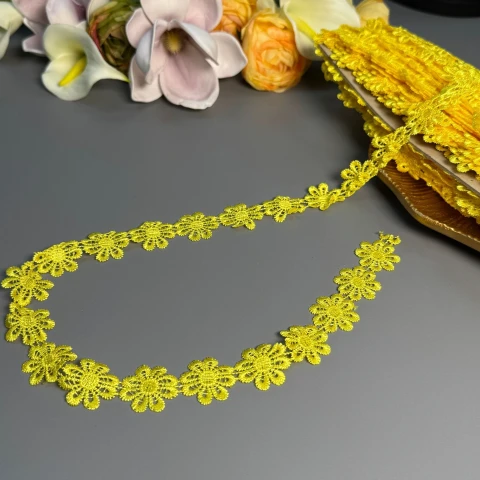 Мереживо поліестер ВВ102551а 2,5 см(30 ярдів/27.3 м.), 143 жовтий