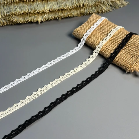 Мереживо макраме 7428 1 см.(400 ярдів/365,7 м.), білий