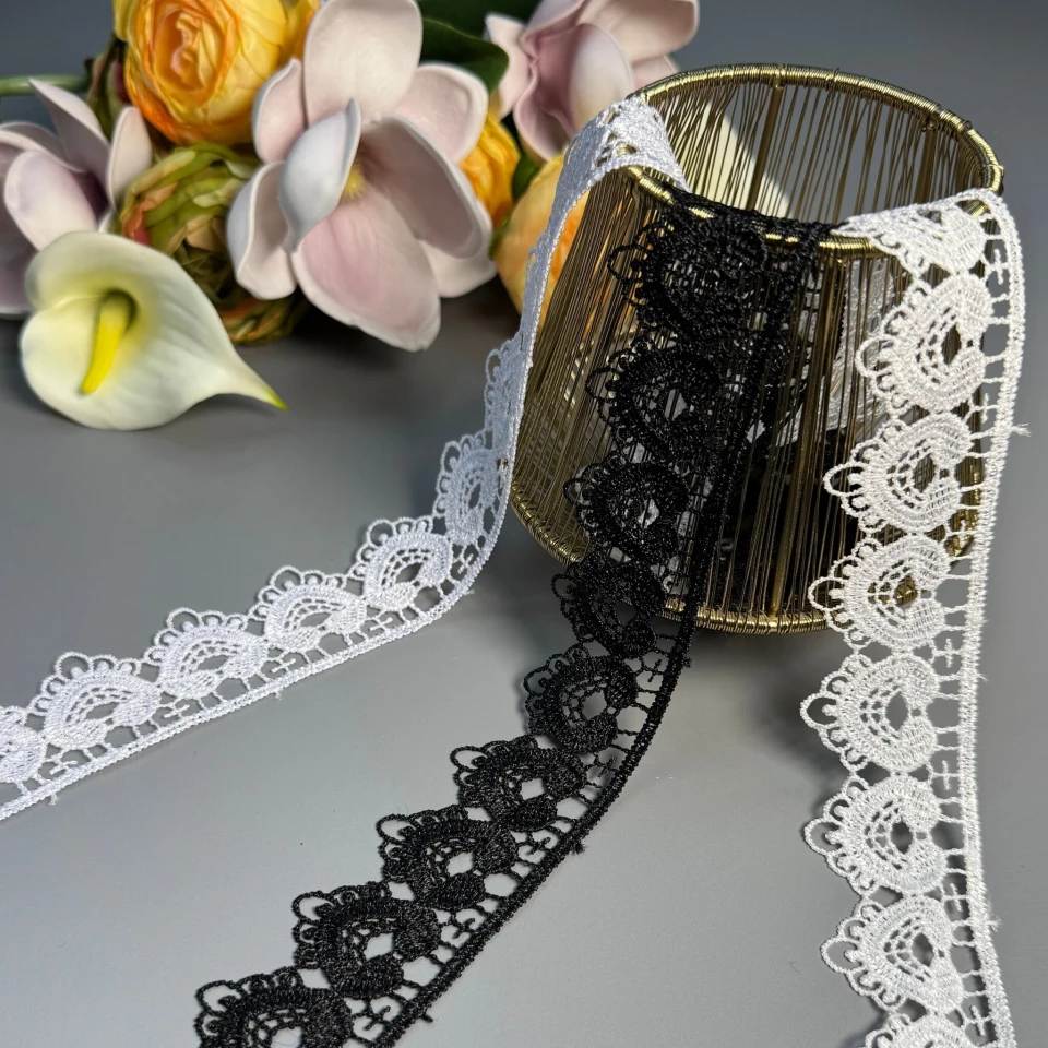 Мереживо поліестер ВВ0162 3,5 см.(30 ярдів/27.3 м.), білий