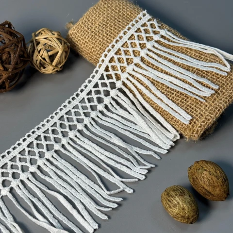 Кружева полиэстер А-80 10 см (20 метров), молочный