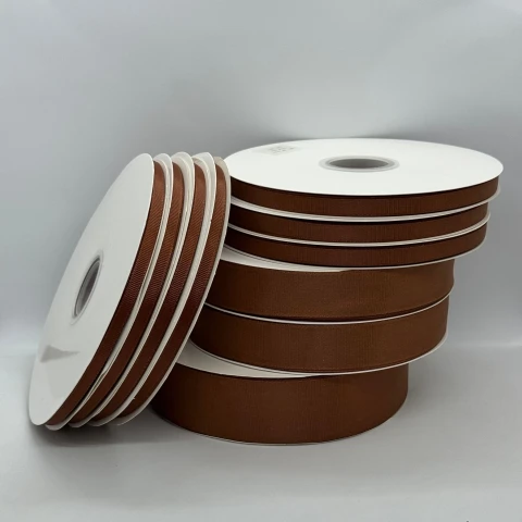 Стрічка репс 0.65 см (33*100 ярдів/91 м.), 1032 коричневий