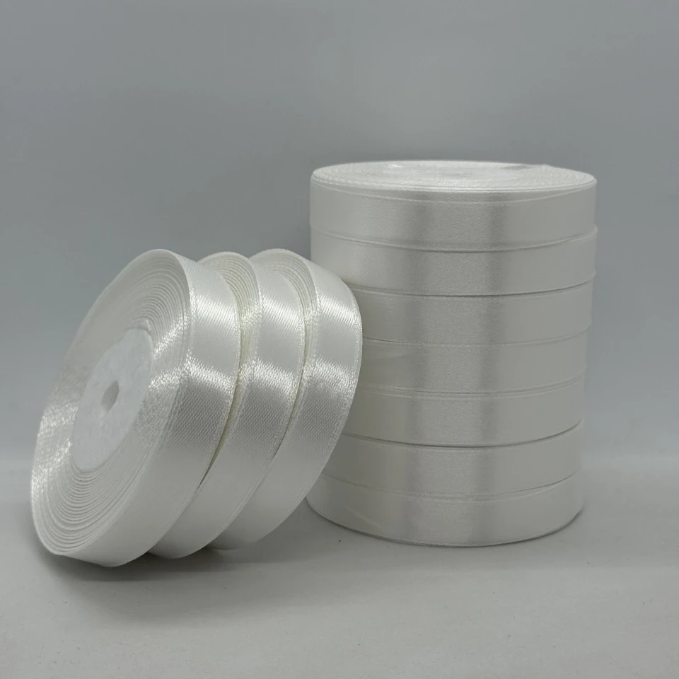 Стрічка атласна 1.2 см (10*36 ярдів), 01 білий