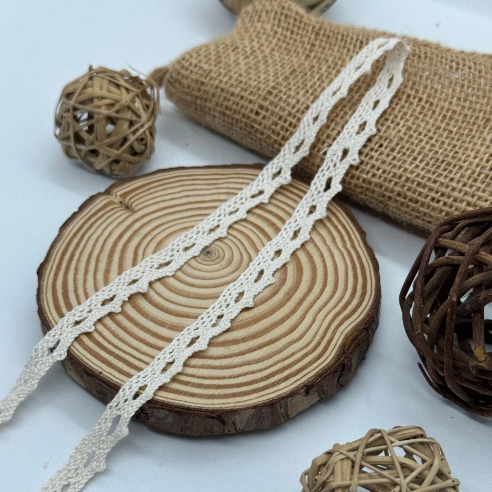 Мереживо макраме 5334 1 см.(300 ярдів/274,3 м.), бежевий