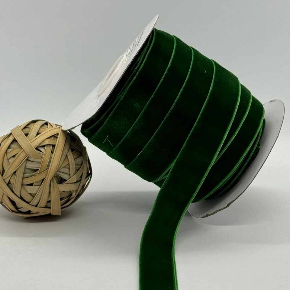 Стрічка оксамит 2 см (25 ярдів/22,75 м.), С 60 ізумруд