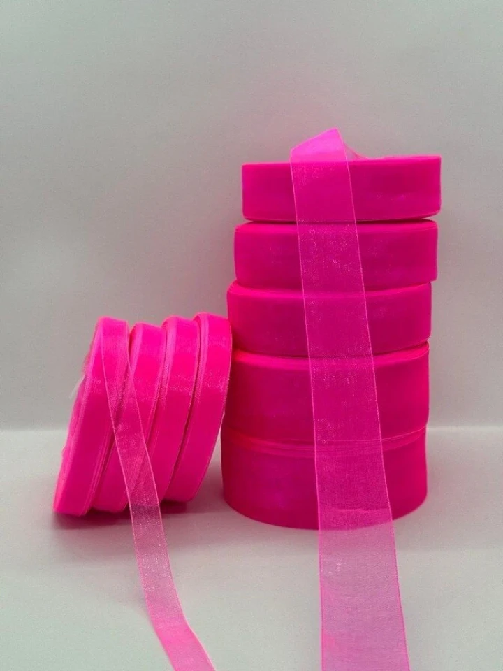 Стрічка органза 2,5 см (5*50 ярдів/45 м.), 1027 неон рожевий