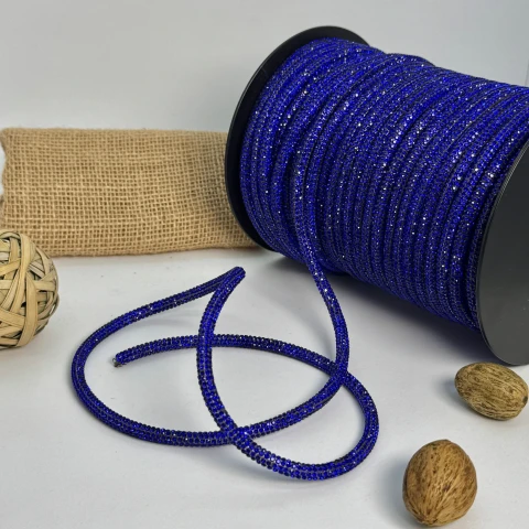 Стразовий шнур 6 мм 8 рядів (50 м), електрик