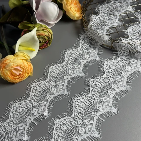 Мереживо французьке J73128 6.5 см. (20*3 м.), теплий білий