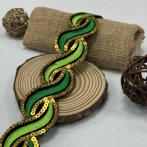 Тасьма клейова люрекс  8199 (4.8 м), салатовий