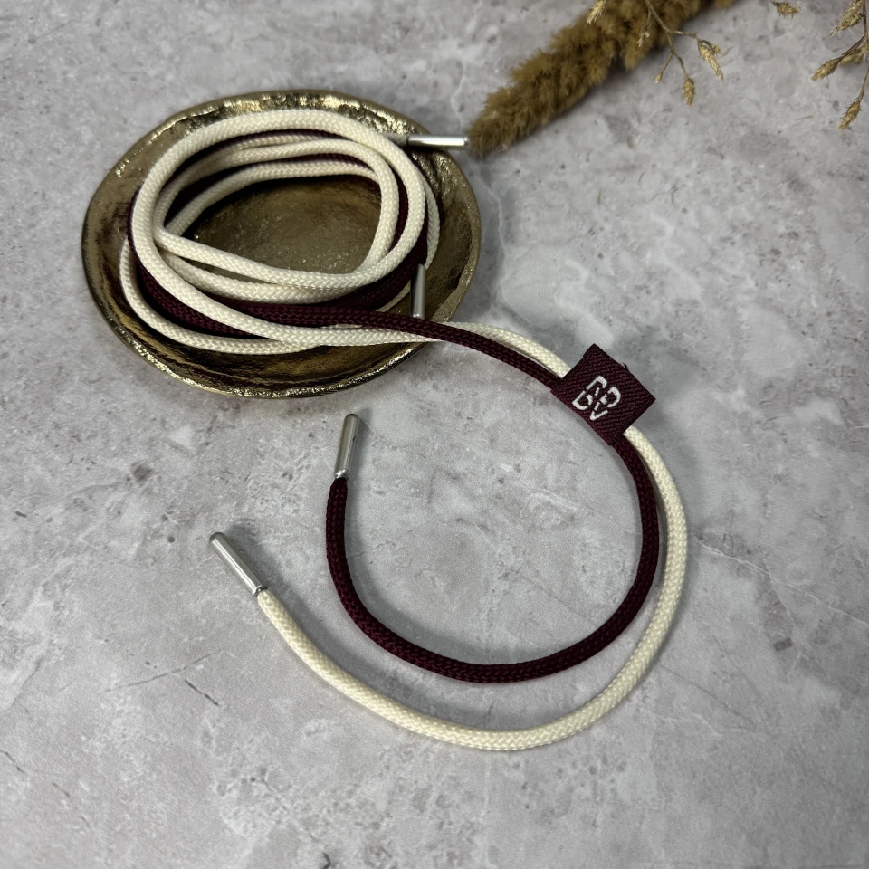 Шнурок в штаны круглый двойной (140 см), молочный+бордо