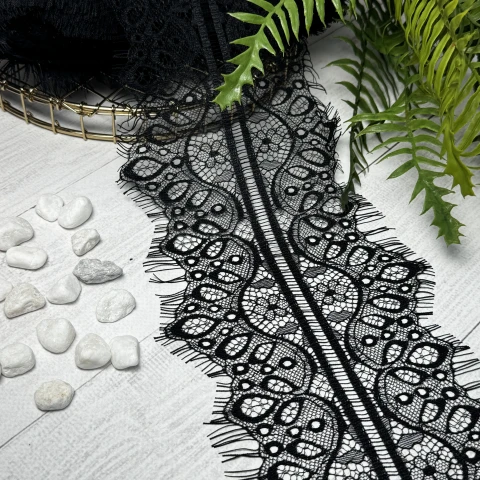 Мереживо французьке 929 см. (10*3)/ 15,5 см., чорний