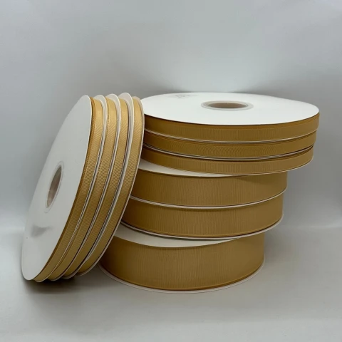 Стрічка репс 2,5 см (12*100 ярдів/91 м.), 1156 капучіно