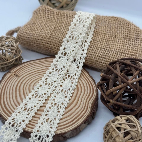 Мереживо макраме 6448 2 см.(200 ярдів/182,8 м.), молочний
