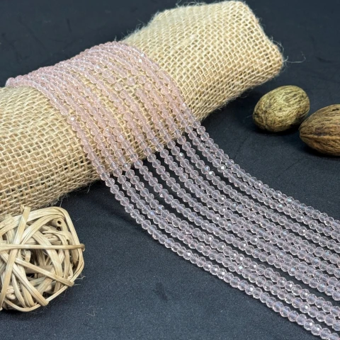 Хрусталь на нитці 4 мм (10*113 шт.), М006 світлий рожевий