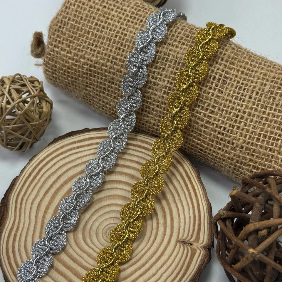 Тасьма люрекс 13-9032 (20 ярдів/18,28 м.), золото