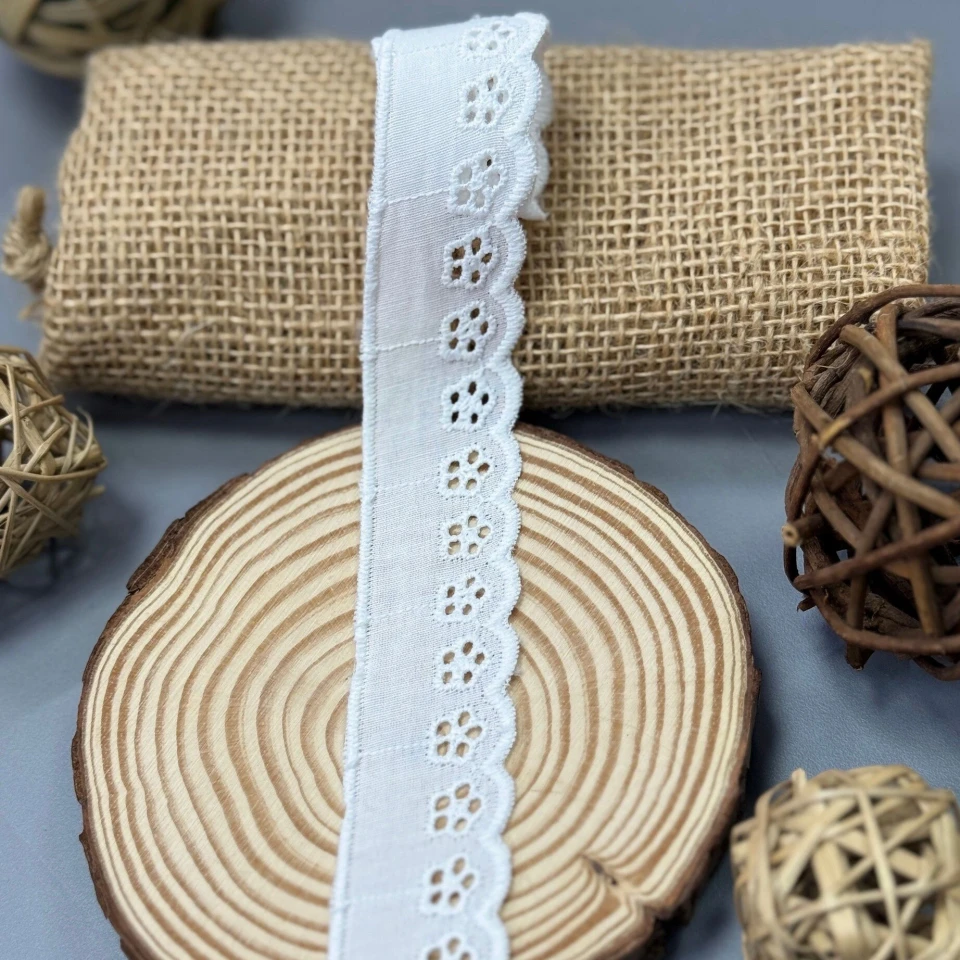 Мереживо прошва А18 3см. (20 ярдів/18,2 м.), білий