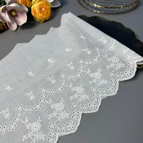 Мереживо прошва 8260 25 см (45 ярдів/41,14 м.), натуральний