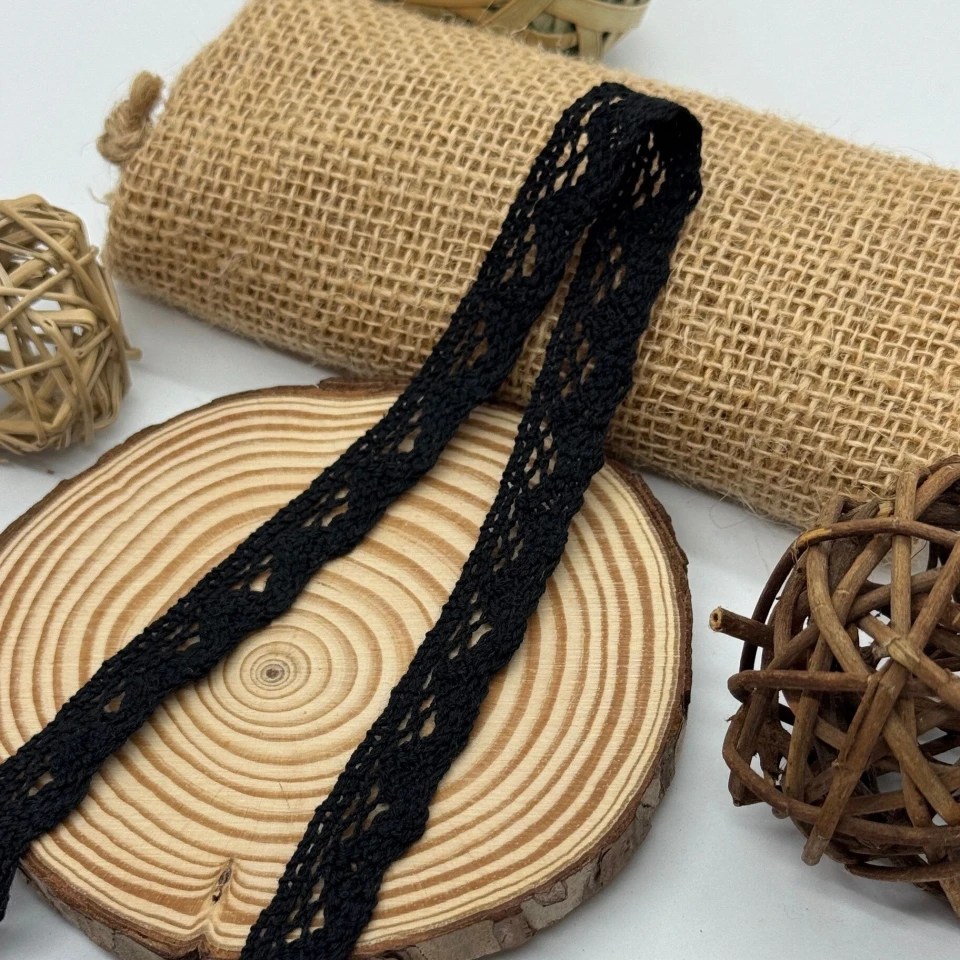 Мереживо макраме 8284-1 1,5 см.(300 ярдів/274,3 м.), чорний