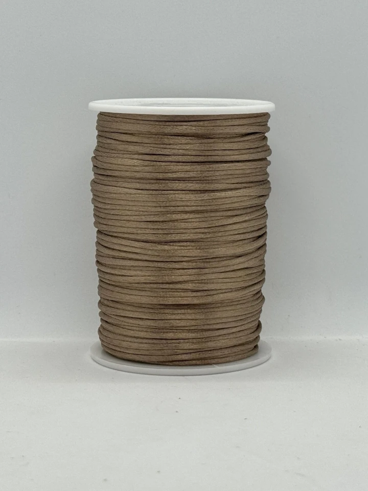 Шнур атласний корсетний 2.3 мм (100 ярдів/91,44 м.), 117 темний бежевий