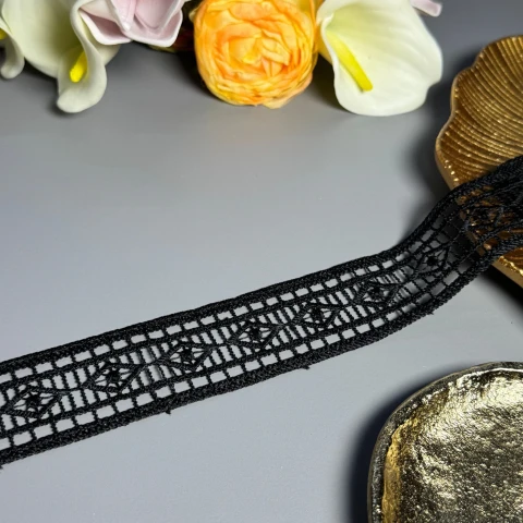 Мереживо поліестер ВВ102906 4 см.(30 ярдів/27.3 м.), чорний