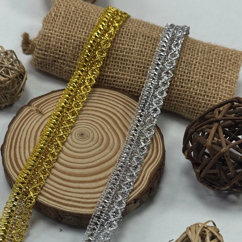 Тасьма люрекс 13-13434 (20 ярдів/18,28 м.), золото