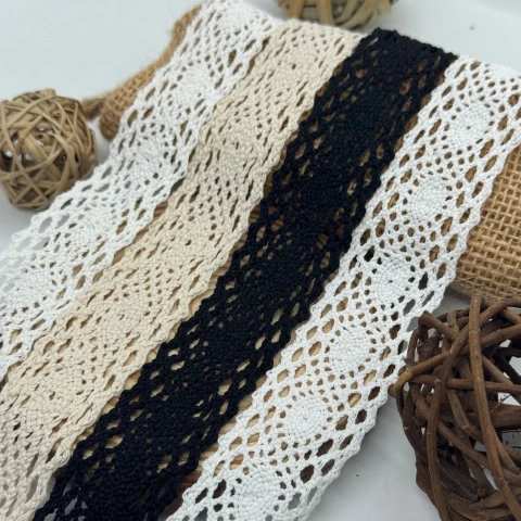 Мереживо макраме 8021 3 см (200 ярдів/182,8 м.), білий