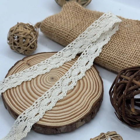 Мереживо макраме 8466 2 см. (300 ярдів/274,3 м.), бежевий
